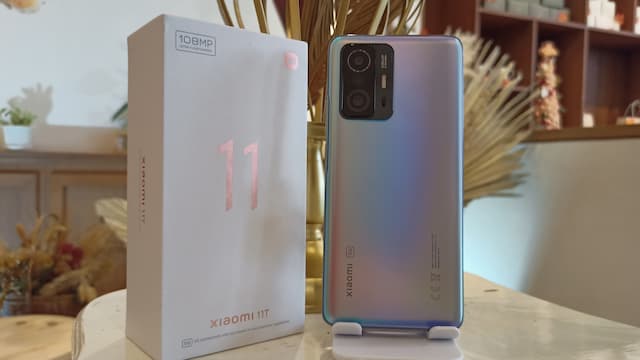 Rekomendasi Smartphone Akhir Tahun: Xiaomi 11T