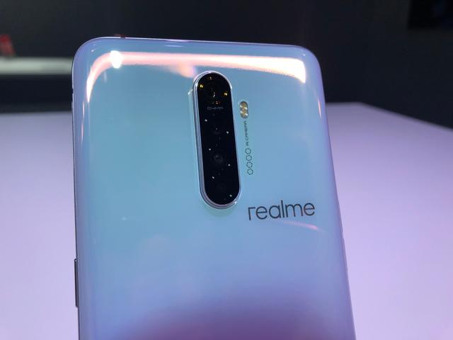 Smartphone yang Dapat Pembaharuan realme UI 3.0