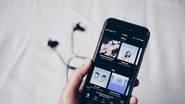 Tak Mau Kalah, Spotify Hadirkan DJ Musik Berbasis AI 