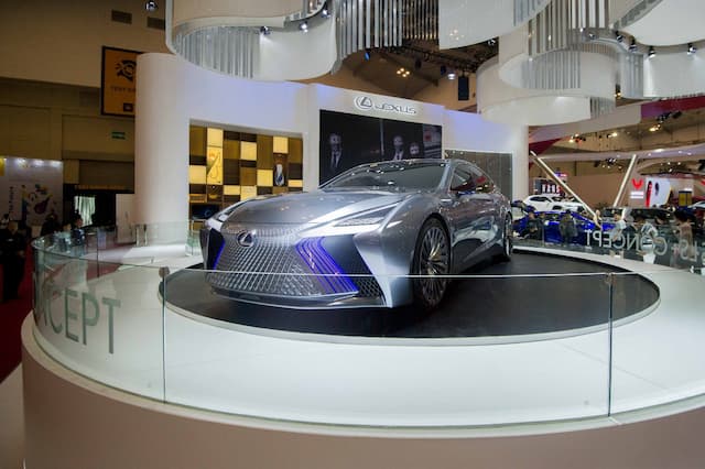 GIIAS 2018: Lexus LS+ Concept, Kemewahan yang Gak Perlu Sopir